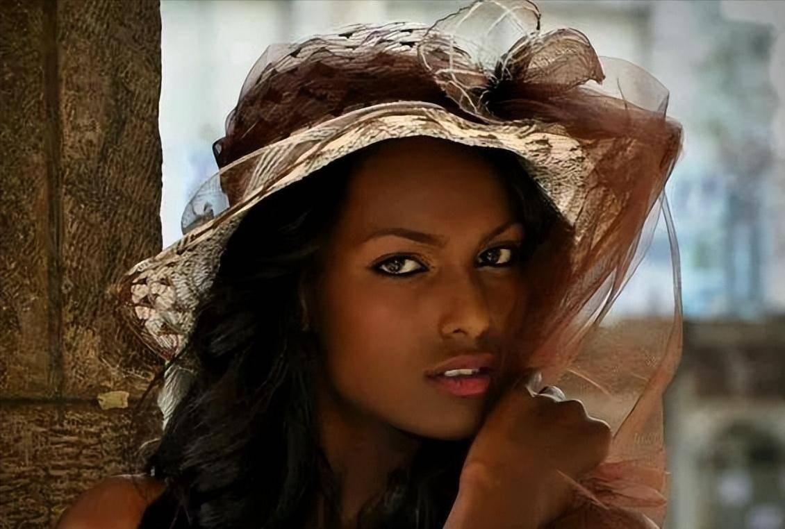 ​各方面条件优越，非洲时尚之国安哥拉，真实现状是怎么样的国家？ 第3张