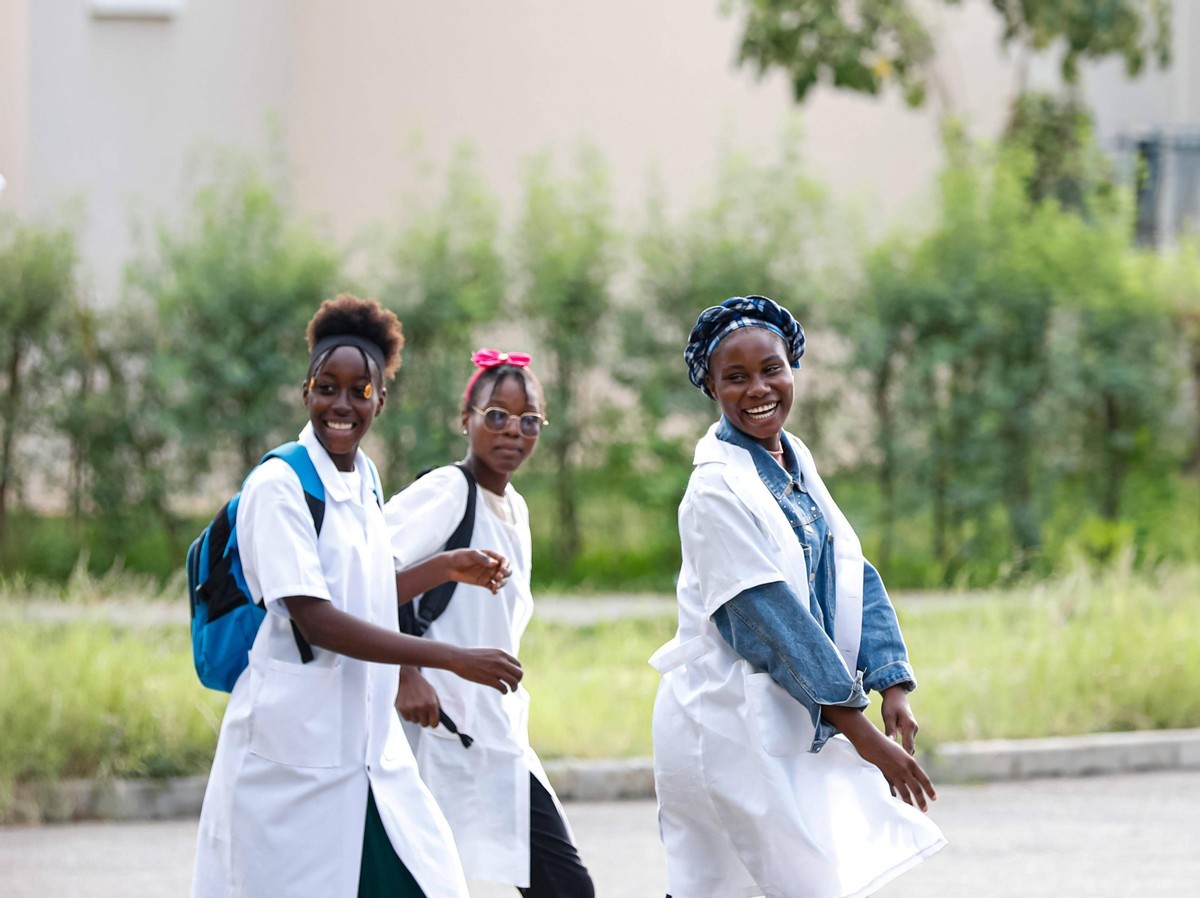 ​各方面条件优越，非洲时尚之国安哥拉，真实现状是怎么样的国家？ 第4张