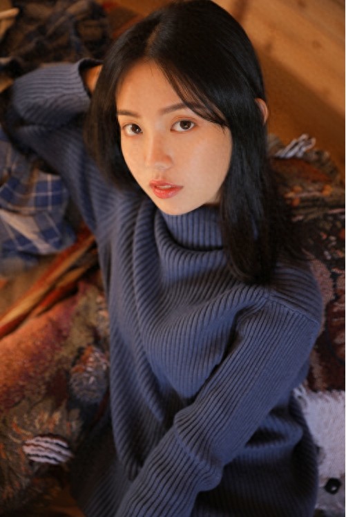 ​大眼睛美女白皙皮肤清纯写真图片 第3张