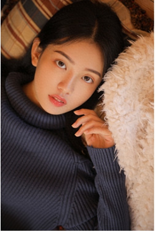 ​大眼睛美女白皙皮肤清纯写真图片 第6张