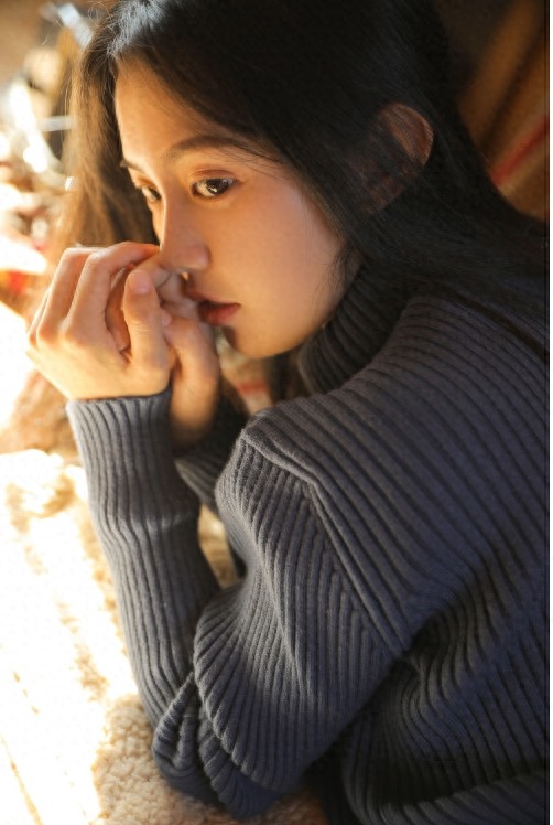 ​大眼睛美女白皙皮肤清纯写真图片 第12张