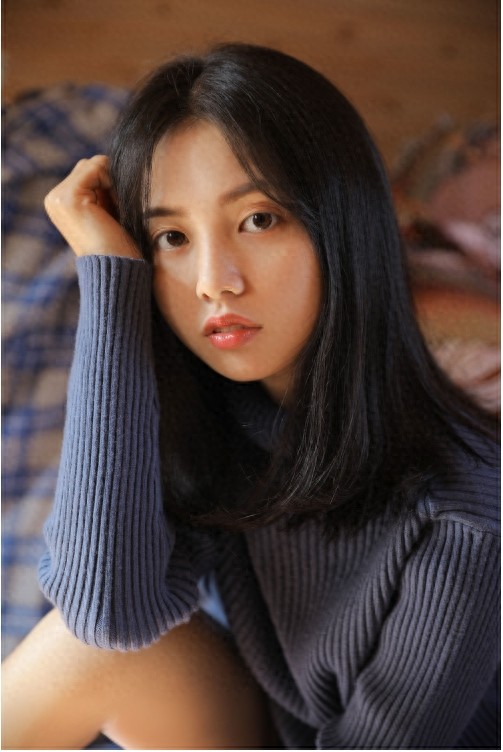 ​大眼睛美女白皙皮肤清纯写真图片 第8张