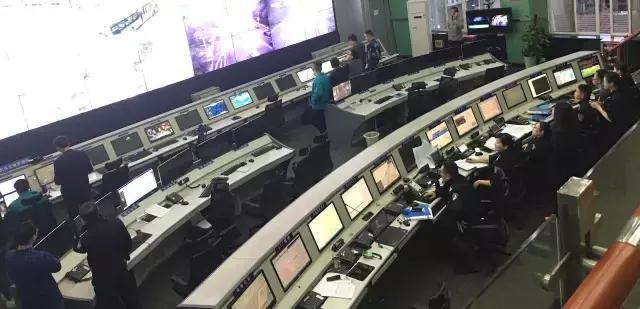 ​927汉马记忆丨2017武汉马拉松！不负美景不负卿！ 第23张