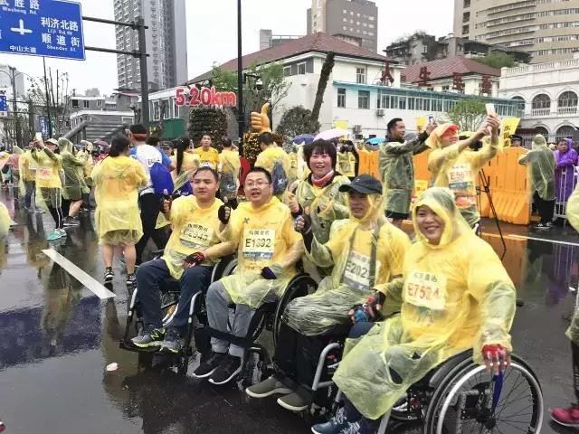 ​927汉马记忆丨2017武汉马拉松！不负美景不负卿！ 第16张