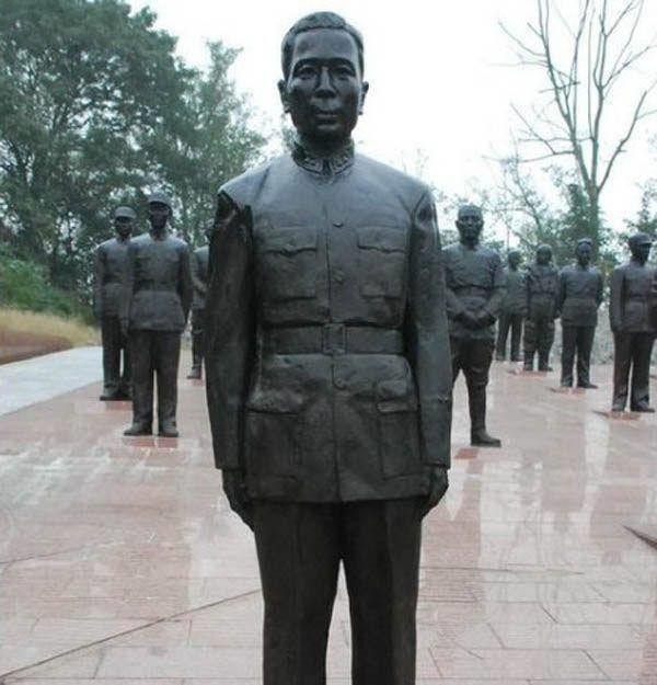 ​1959年，第一批被特赦的抗日名将郑庭笈怎样了？其后人如何 第7张