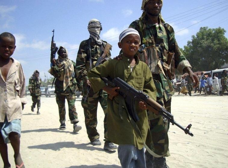 ​每克拉钻石背后，藏着10条人命的血腥秘密 第4张