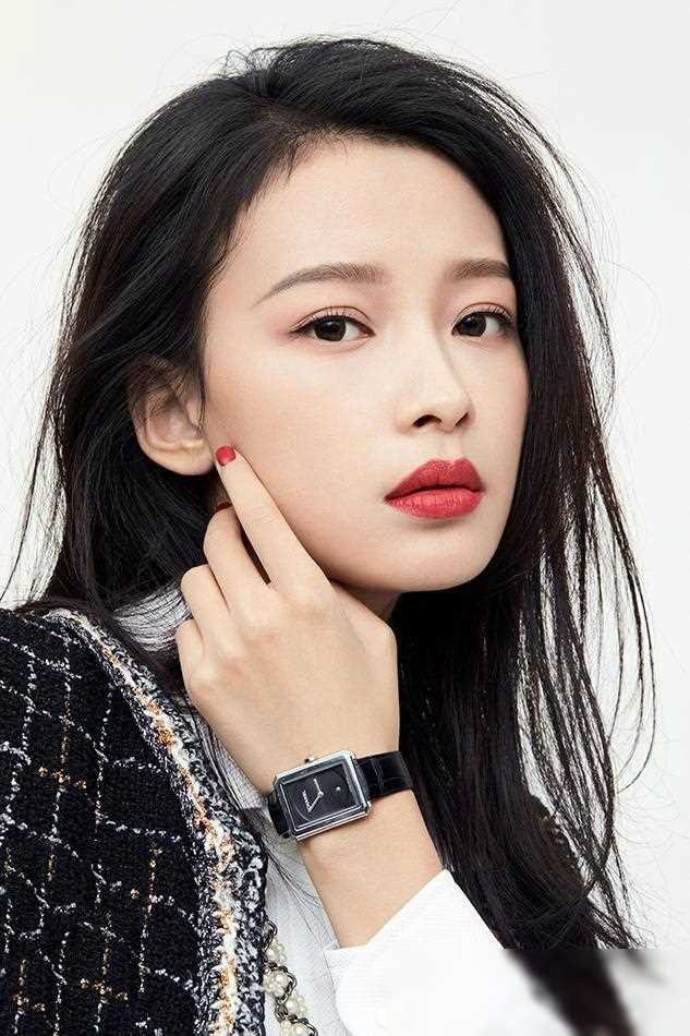 ​6位女星素颜大变样！带妆美若天仙，卸妆却让人惊呼“认不出”！ 第39张