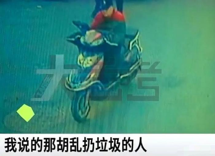 ​郑州一环卫工被打，因制止路人不要乱扔垃圾，监控画面曝光打人者 第5张