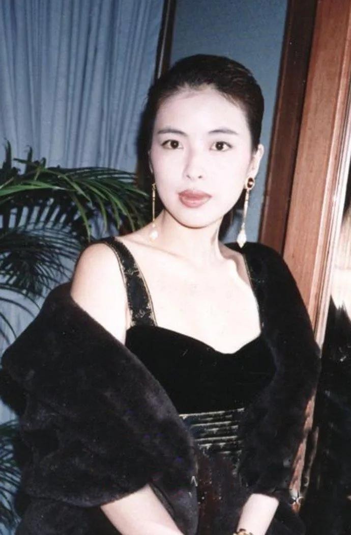 ​“最美天王嫂”——罗美薇 第6张