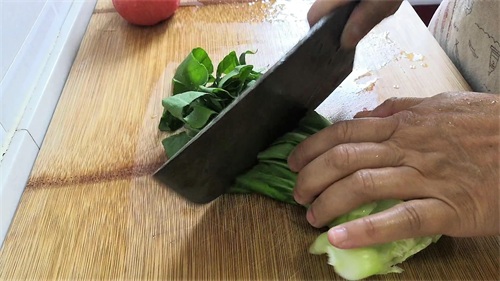 ​上海妈妈教你做“面疙瘩”，不揉面也不发酵，爽滑筋道，暖心养胃 第3张