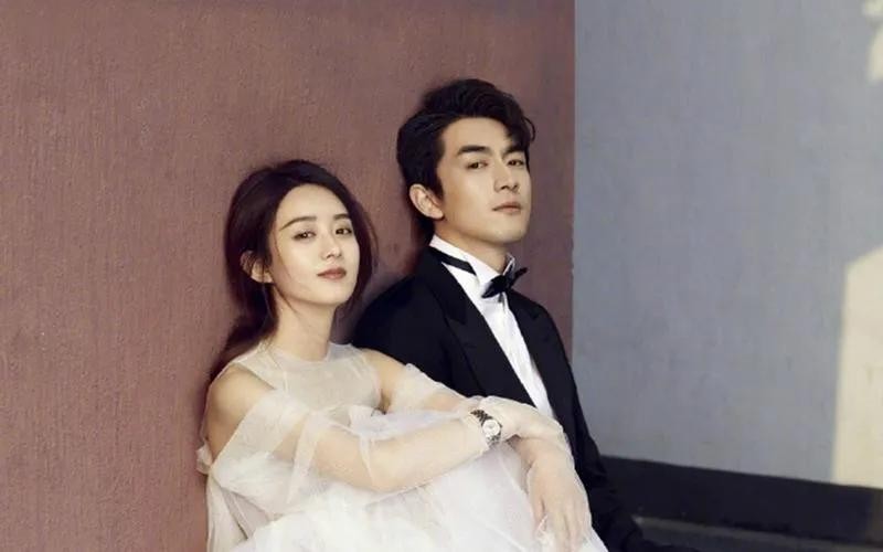 ​赵丽颖林更新恋情曝光？直播互动引猜疑，网友直呼太甜了 第2张