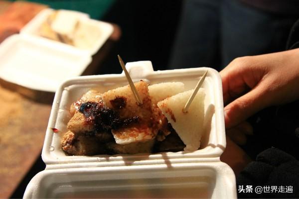 ​不来西安回民街不知道的羊肉泡馍吃法，人均30可以品尝十来样美食 第8张