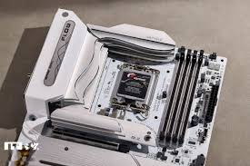 iGAME Z890 FLOW V20主板图赏 第1张