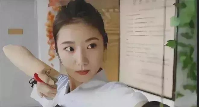 ​“最美女记者”张津瑜，明明没有做错任何事，却成了舆论的牺牲品 第3张