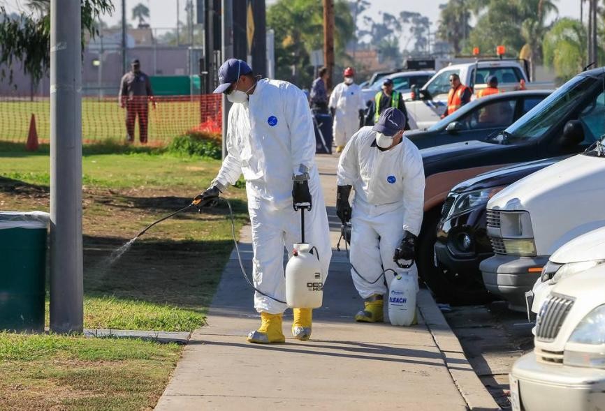 ​美国白人警察打死黑人事件升级，抗议活动中，又有一名黑人被打死 第5张