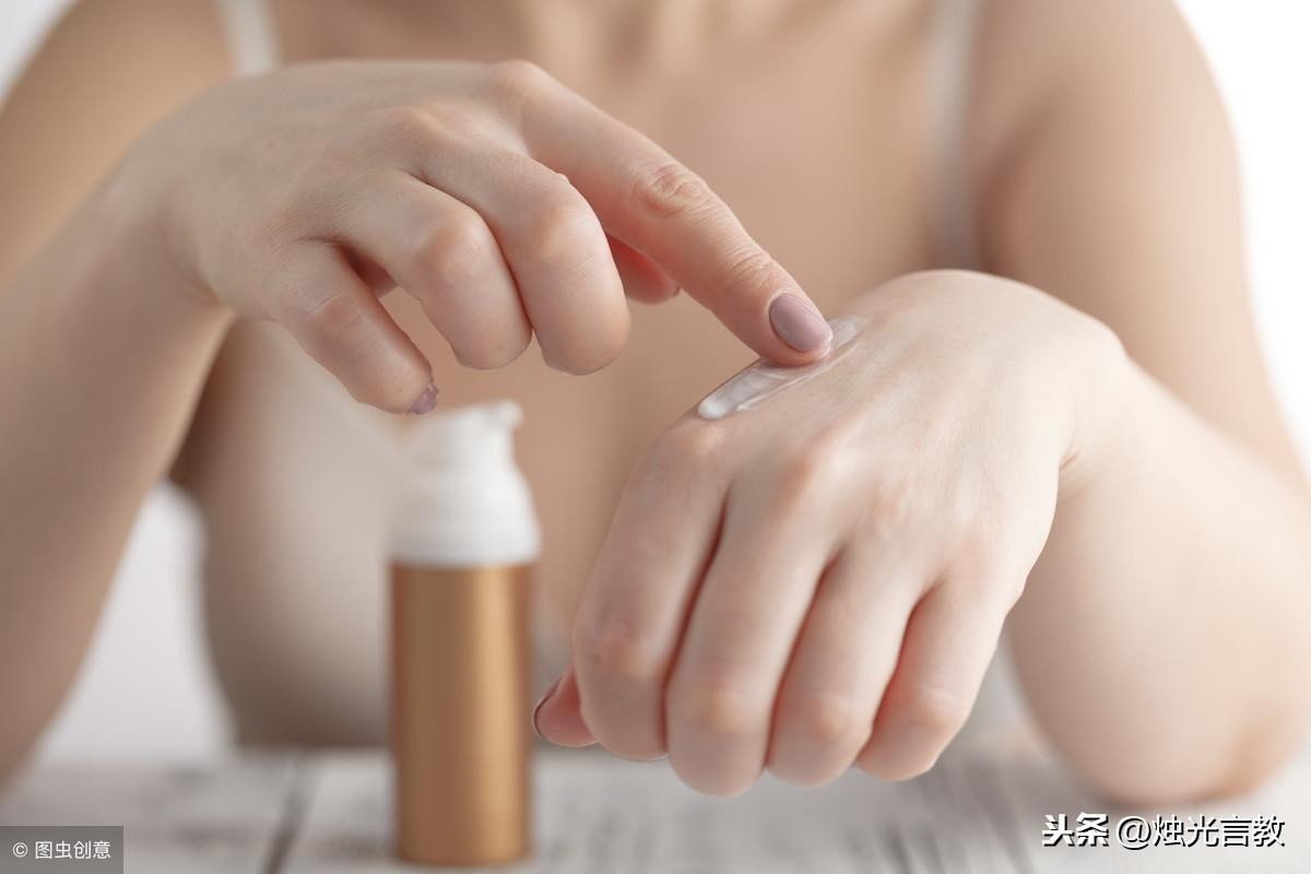 ​门上贴的广告纸胶怎么去掉不伤门且不留痕迹 第4张