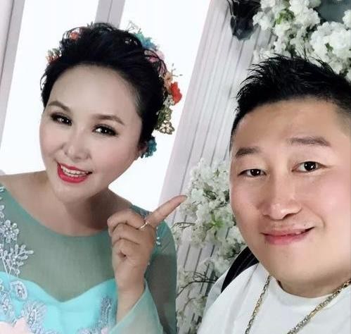 ​歌手乌兰托娅与乌兰图雅：你以为音译不同？其实根本就是两个人 第16张