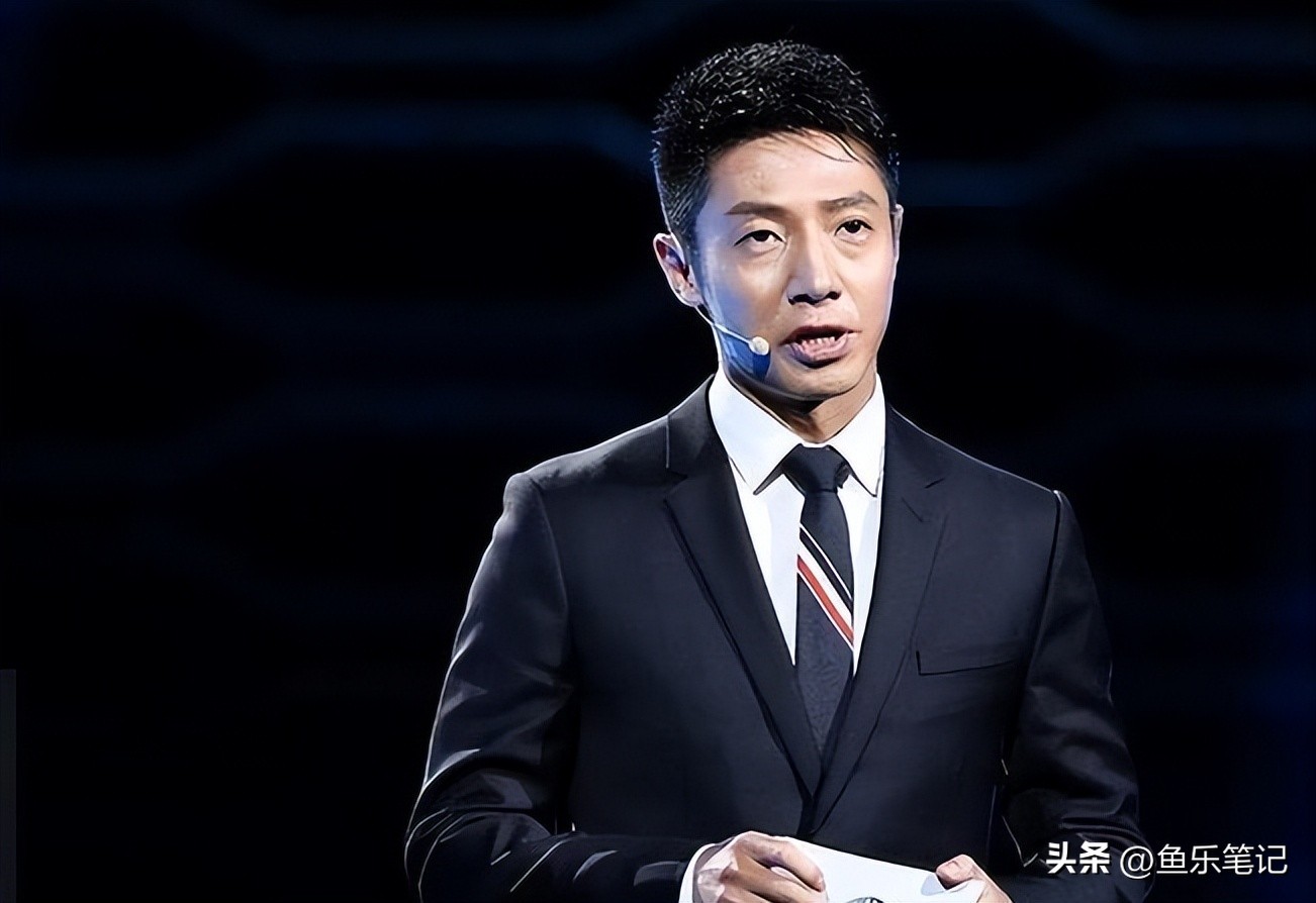 ​撒贝宁 vs 董卿：春晚主持新老对决，谁更受欢迎？ 第3张