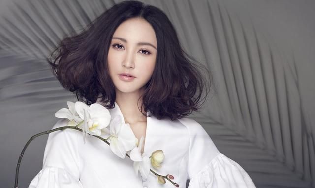 ​“风流大叔”王志飞出轨张歆艺，同居七年为何3天闪婚小15岁娇妻 第3张