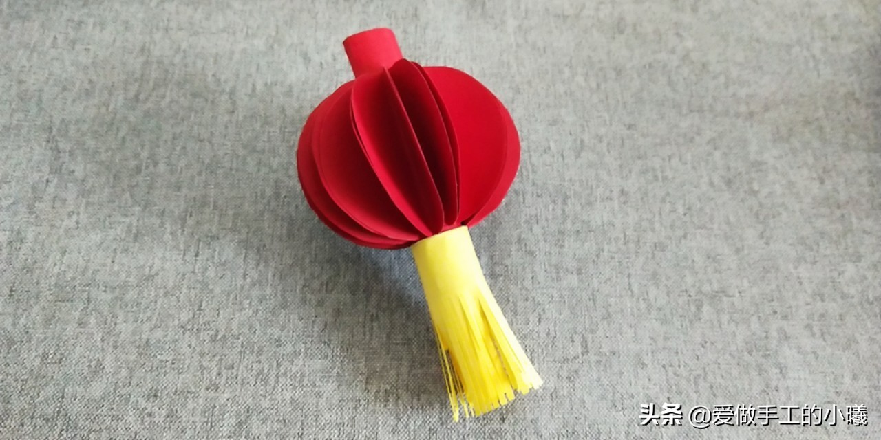 ​快过年了，用彩纸做个红红火火的灯笼吧，灯笼折纸图解 第16张