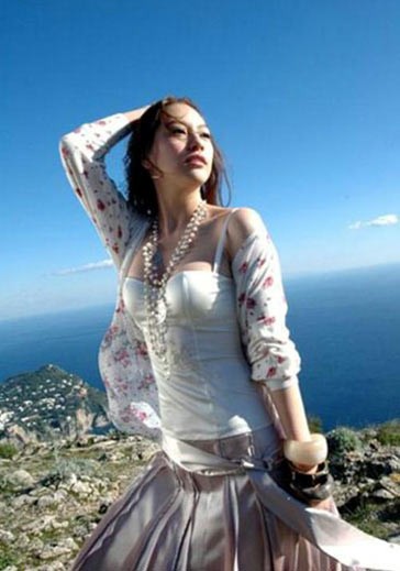 我的身体我做主:除旗袍美女金星外,你还知道哪些中国变性明星 第11张 我的身体我做主:除旗袍美女金星外,你还知道哪些中国变性明星 第11张