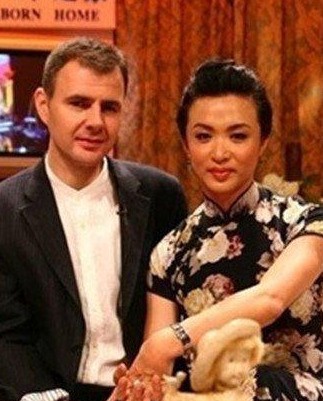 我的身体我做主:除旗袍美女金星外,你还知道哪些中国变性明星 第4张 我的身体我做主:除旗袍美女金星外,你还知道哪些中国变性明星 第4张