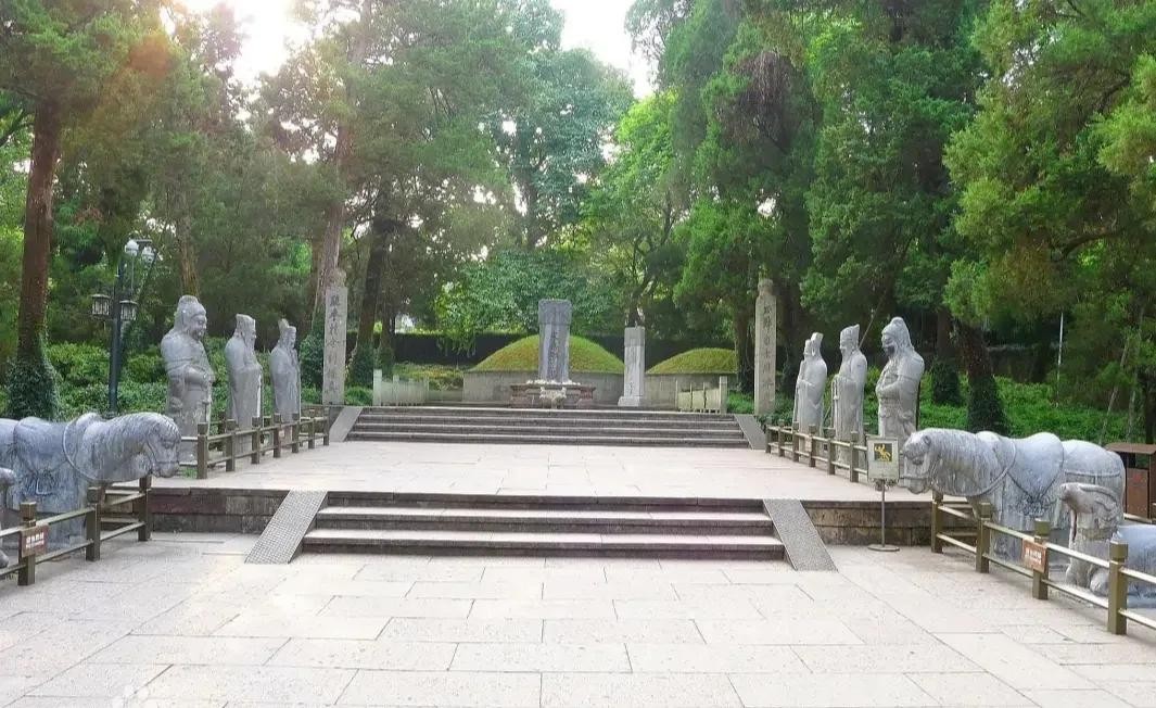 ​追寻民族英雄岳飞的生死之地 第10张