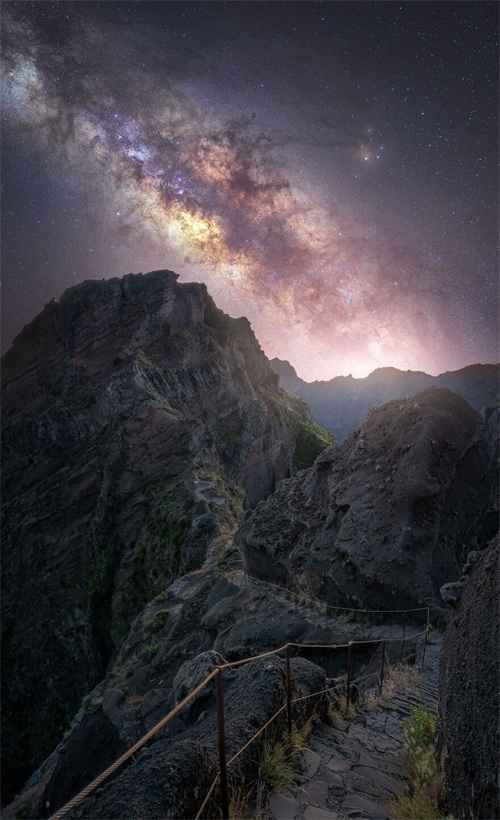 ​23张惊艳到你的星空图片，每一张都适合做手机背景 第19张
