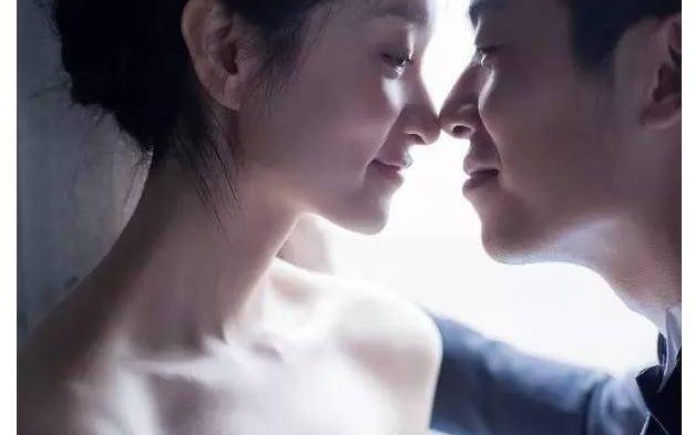 朱亚文爆笑情话:我们亲的很用力!难怪,老婆逆天长腿照曝光! 第5张 朱亚文爆笑情话:我们亲的很用力!难怪,老婆逆天长腿照曝光! 第5张