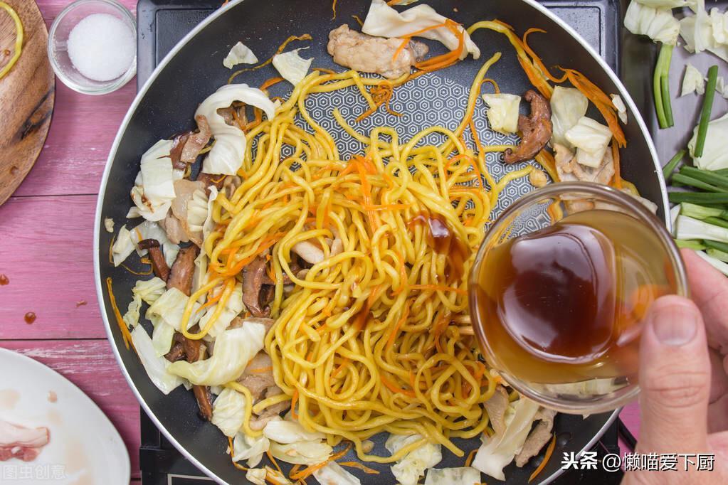 ​蚝油有啥用？哪些菜可以放蚝油？记住“3不宜”，学会别再用错了 第5张