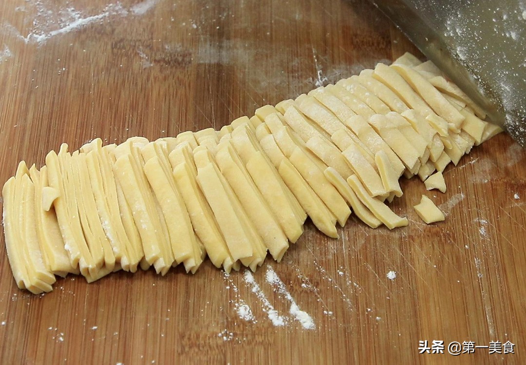 面粉的各种吃法简单做法分享,香脆可口,一大袋子不够吃 第22张 面粉的各种吃法简单做法分享,香脆可口,一大袋子不够吃 第22张