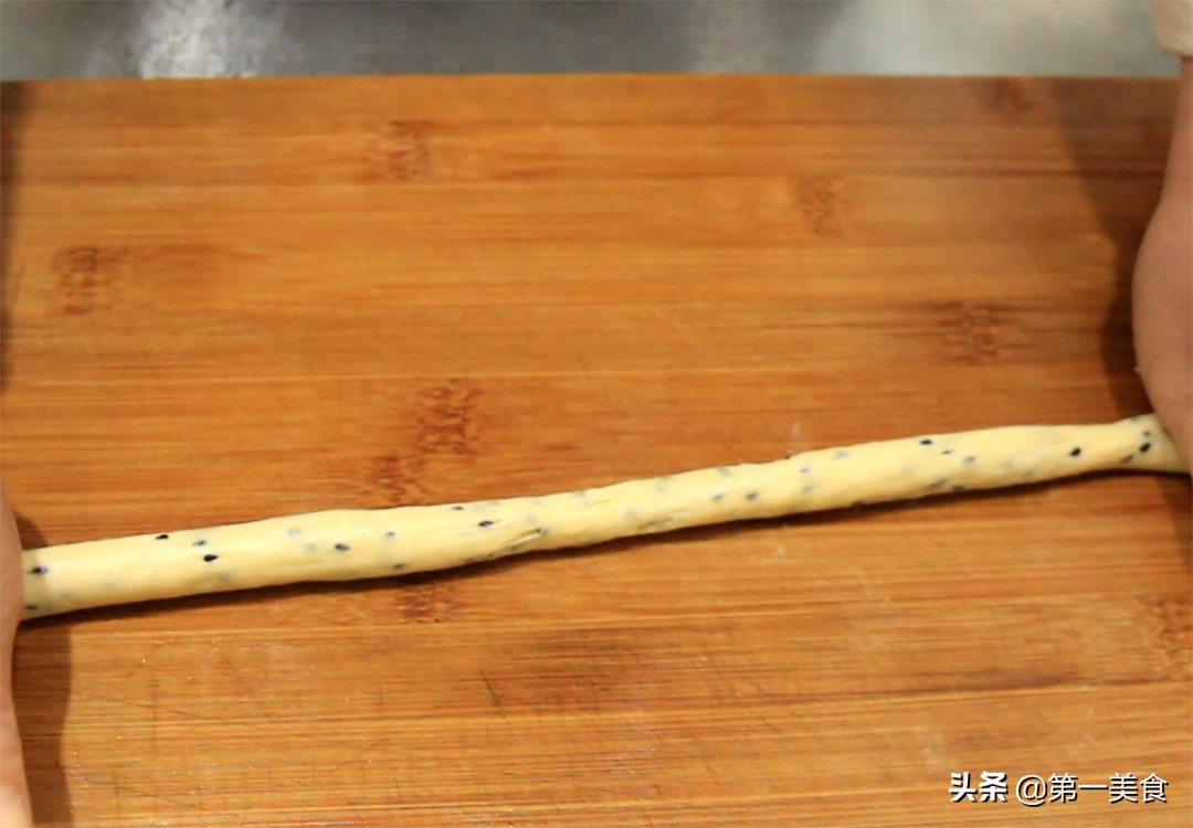 面粉的各种吃法简单做法分享,香脆可口,一大袋子不够吃 第17张 面粉的各种吃法简单做法分享,香脆可口,一大袋子不够吃 第17张