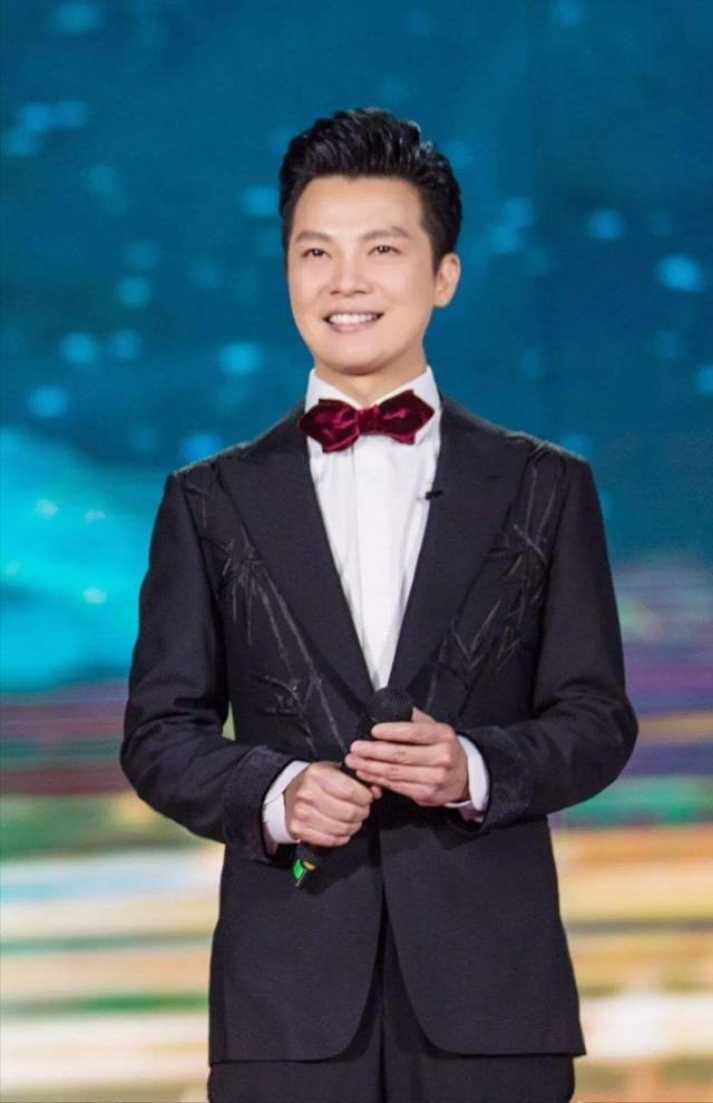 央视跨年晚会阵容曝光,看完明星名单,厕所都不敢去上了 第15张 央视跨年晚会阵容曝光,看完明星名单,厕所都不敢去上了 第15张