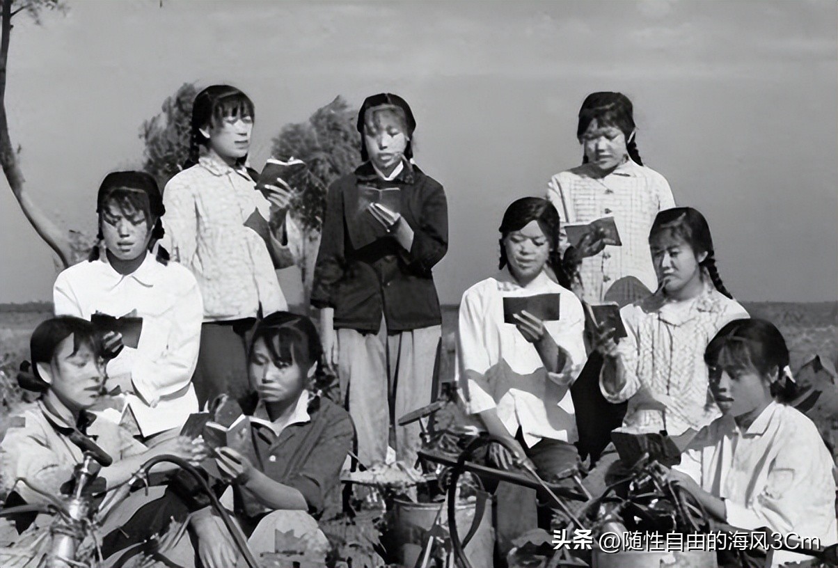 ​70年代女知青下乡旧照，最后一张颜值秒杀当今很多女明星 第18张