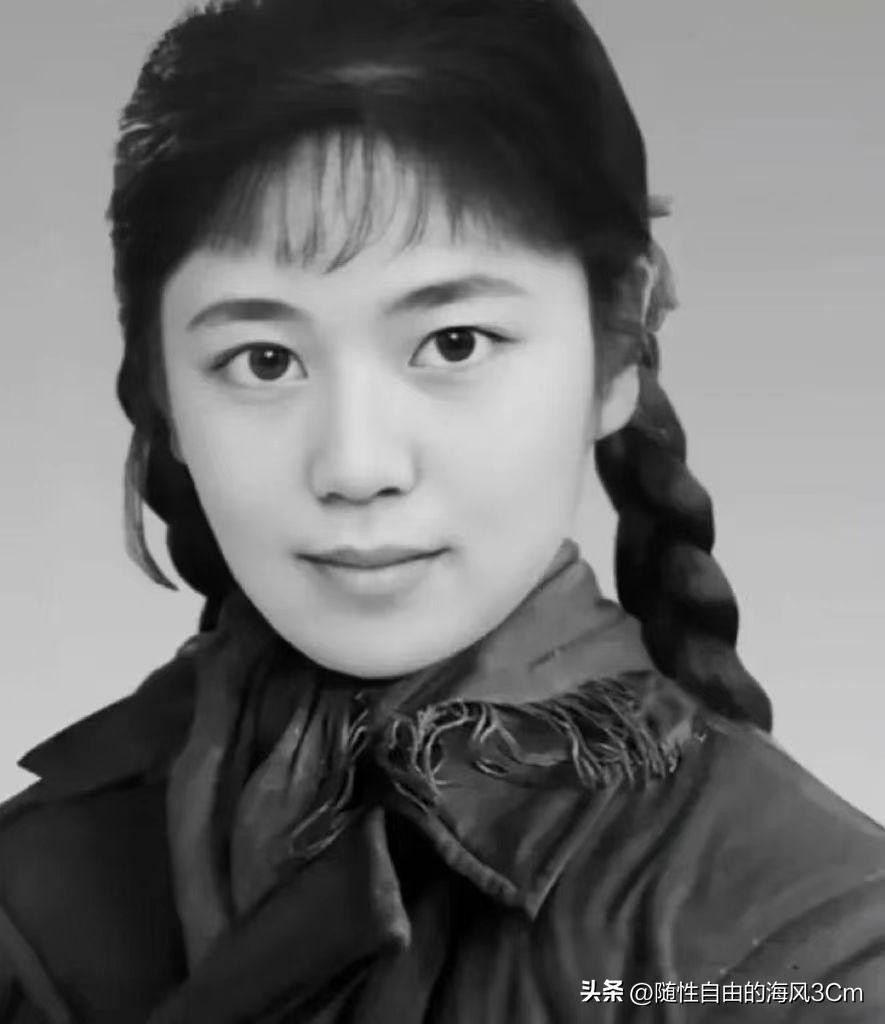 ​70年代女知青下乡旧照，最后一张颜值秒杀当今很多女明星 第31张