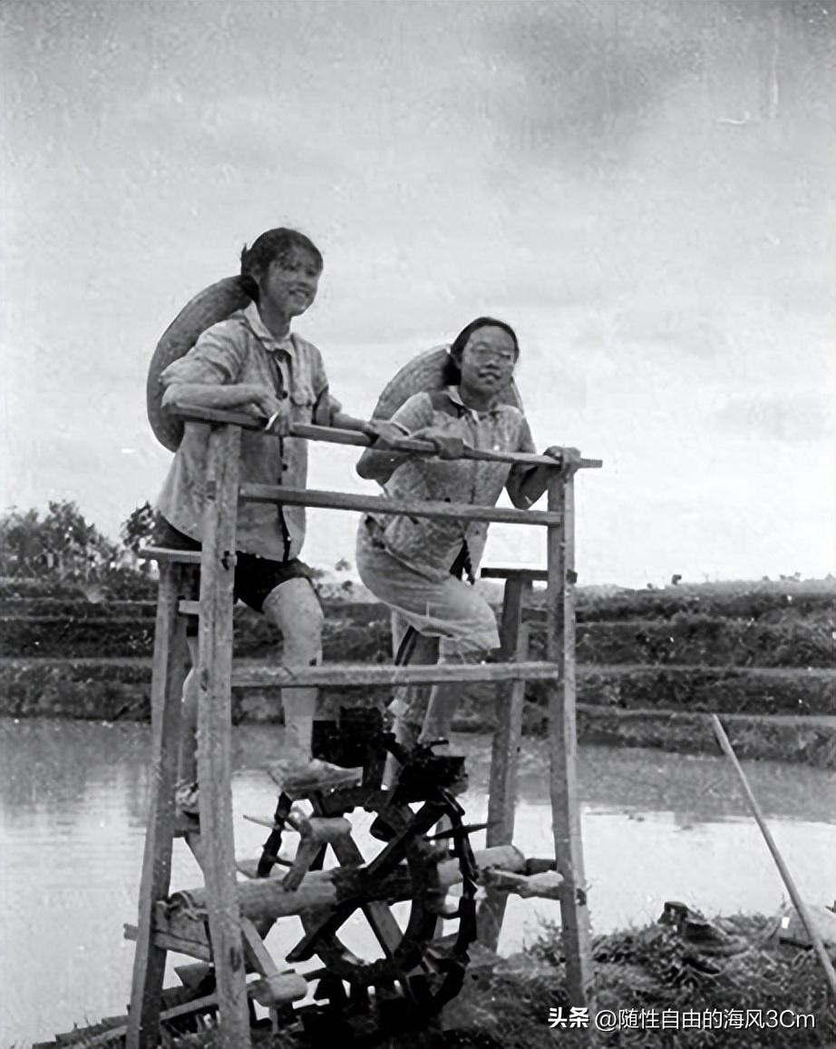 ​70年代女知青下乡旧照，最后一张颜值秒杀当今很多女明星 第25张