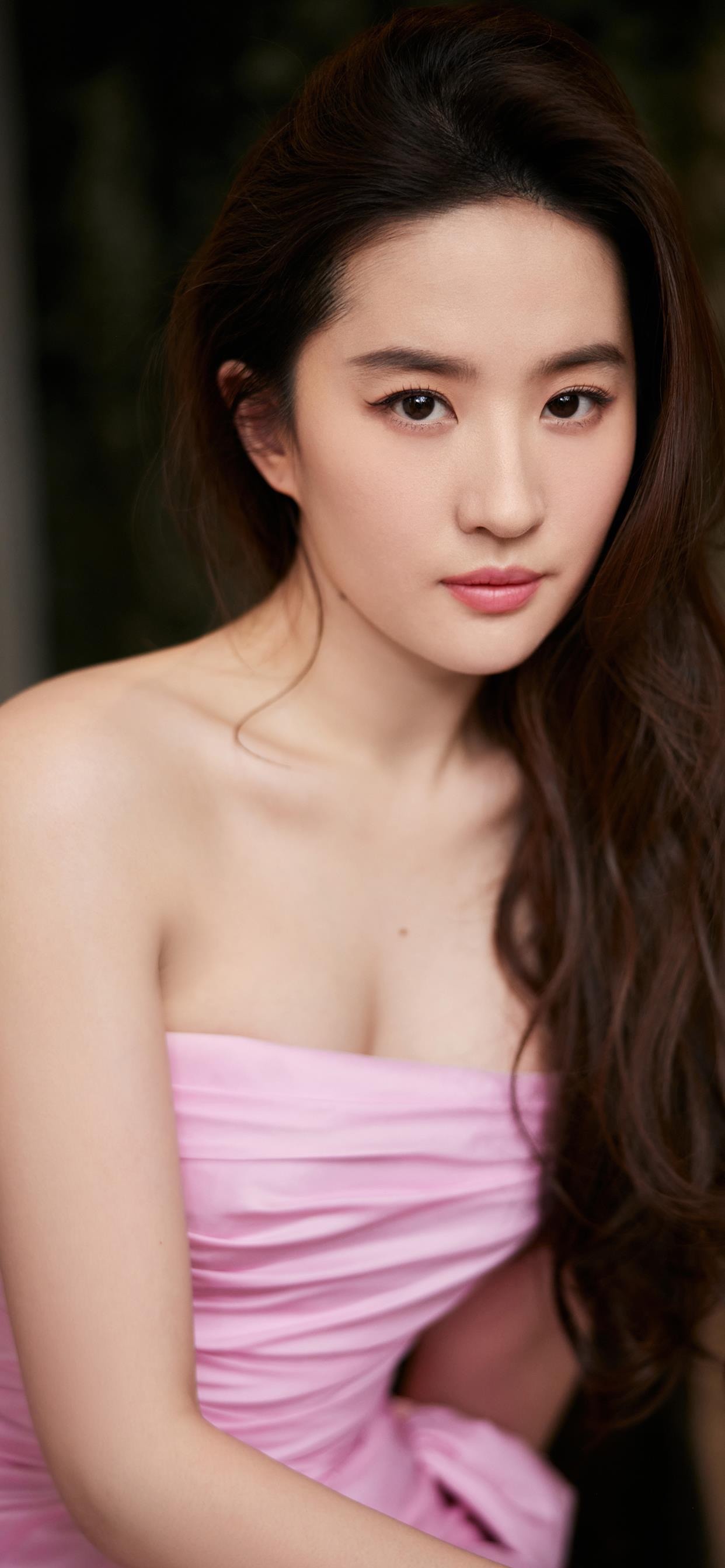 刘亦菲 (Yifei Liu) —— 蕴含文艺气质之美|明星写真 第18张 刘亦菲 (Yifei Liu) —— 蕴含文艺气质之美|明星写真 第18张