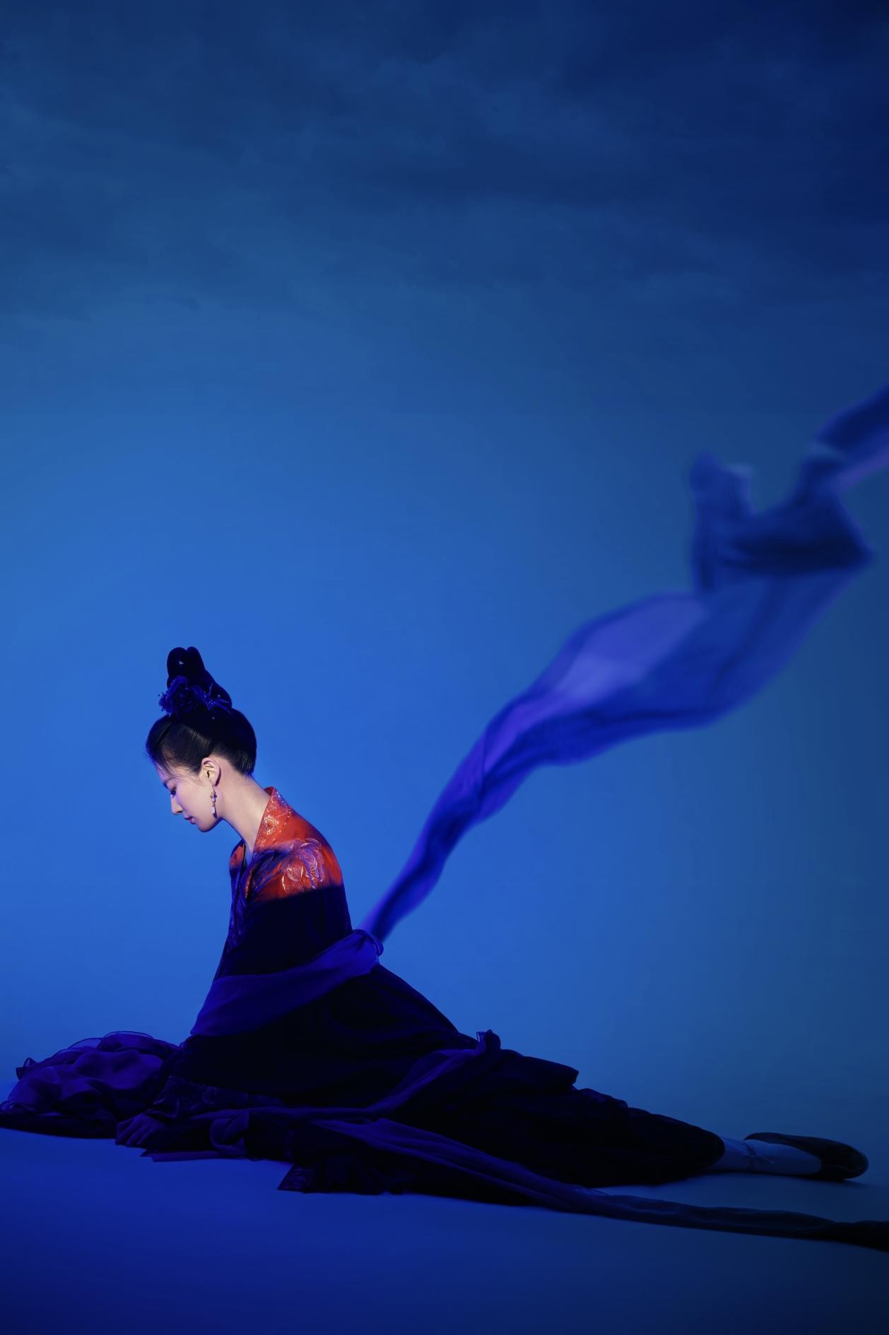 刘亦菲 (Yifei Liu) —— 蕴含文艺气质之美|明星写真 第30张 刘亦菲 (Yifei Liu) —— 蕴含文艺气质之美|明星写真 第30张