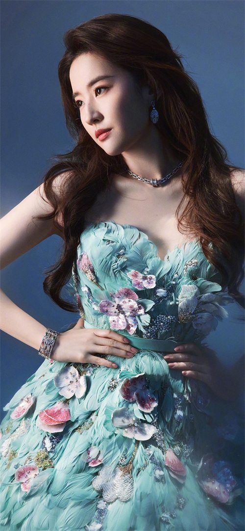 刘亦菲 (Yifei Liu) —— 蕴含文艺气质之美|明星写真 第9张 刘亦菲 (Yifei Liu) —— 蕴含文艺气质之美|明星写真 第9张