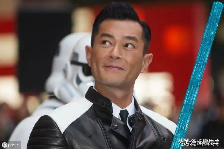 ​盘点年过40岁还是单身的10位男明星，谁最让人惋惜？ 第5张