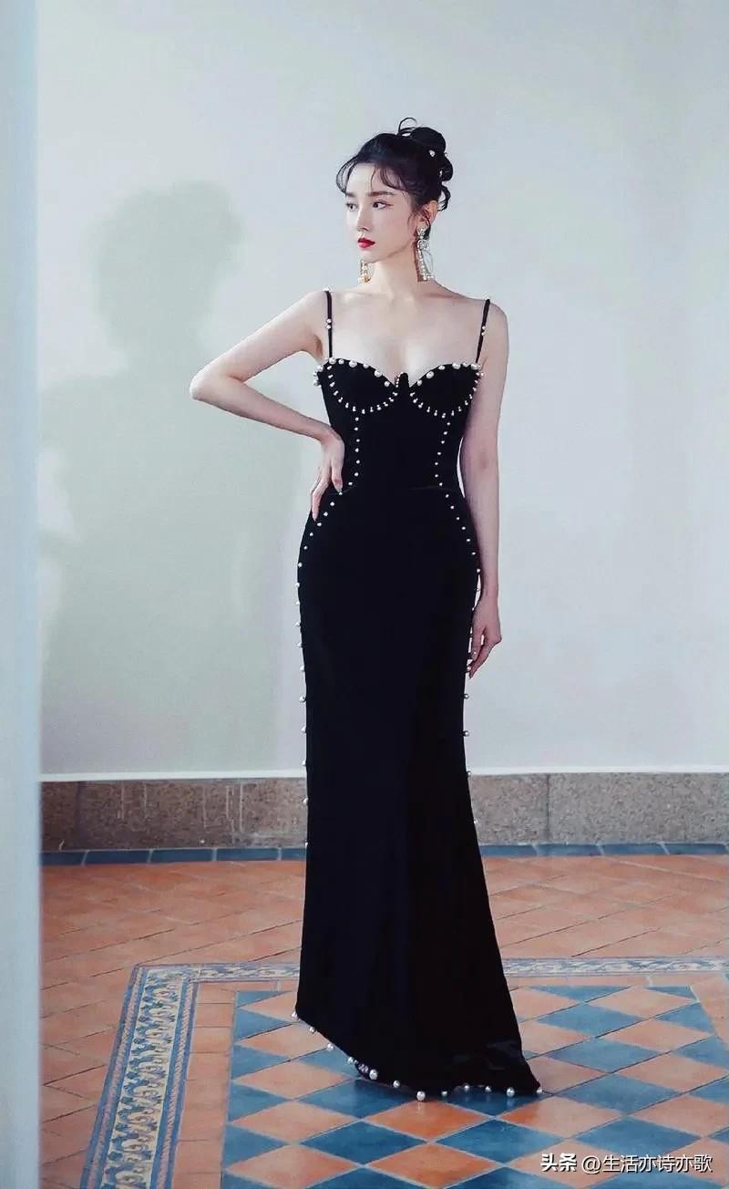 ​因魔鬼身材转型娱乐圈的陈小纭 第4张