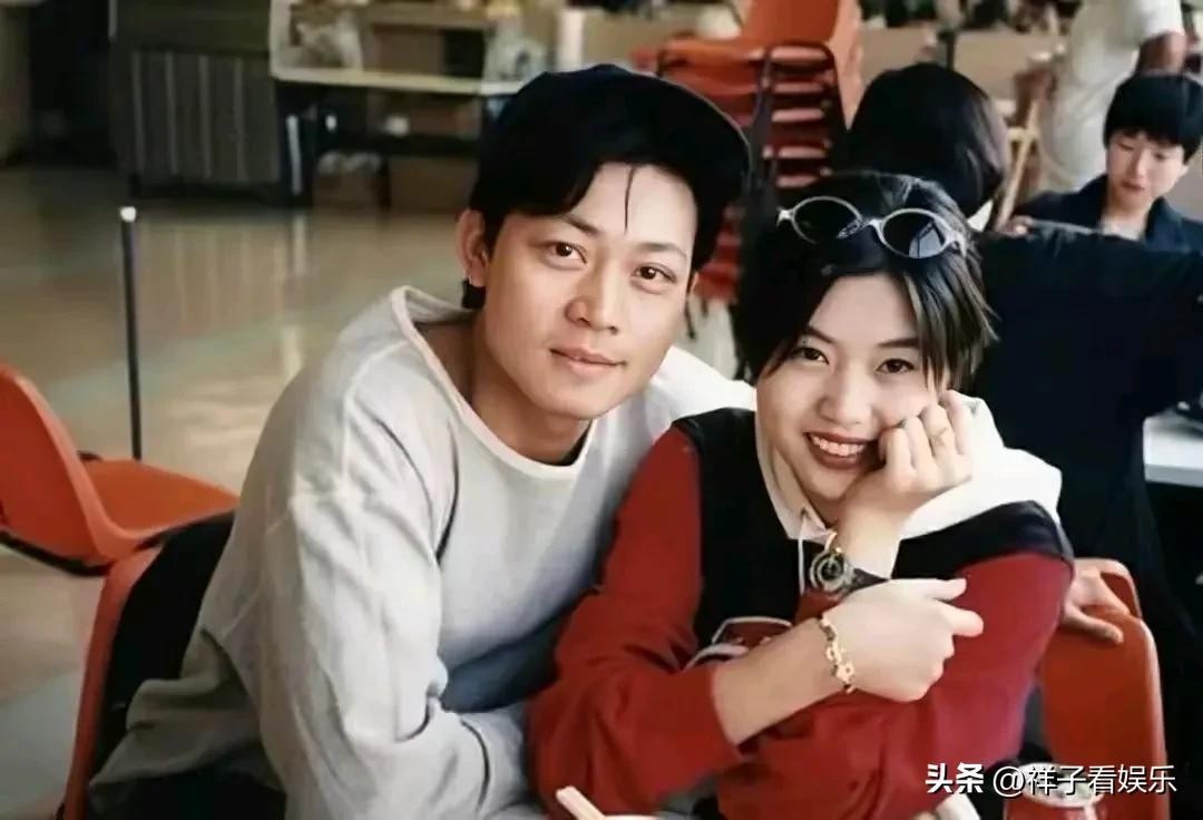 ​梅小惠59岁宣布复出，娱乐圈再添新亮点 第3张