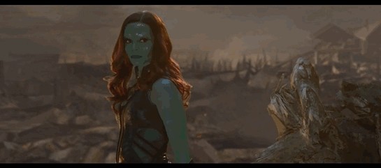 ​《复联4：终局之战》删减片段：钢铁侠牺牲后，全体英雄下跪膜拜 第6张