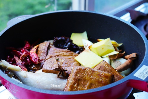 ​在家花五块钱就能做出沙县同款鸭腿饭，荤素搭配，好吃让人上瘾 第7张