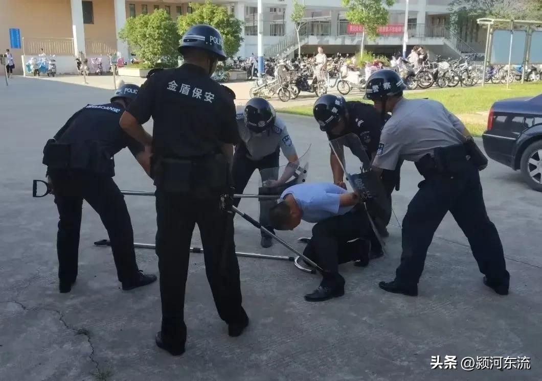 ​外地人如何在上海尽快找到保安工作？（答粉丝问） 第4张