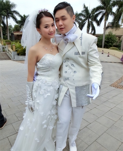 ​35岁的广州演员龚洁影，戏里是康天庥前女友，现实中是邝祖乐妻子 第1张