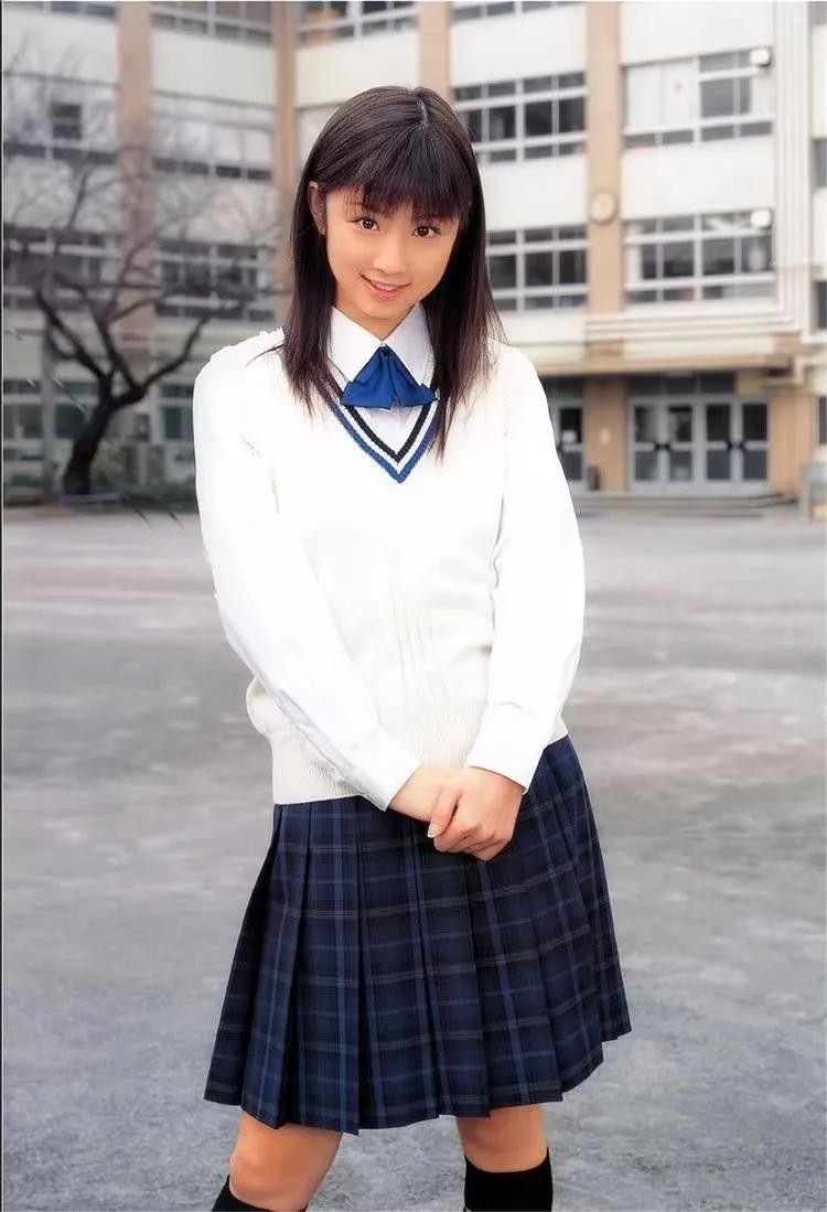 ​小仓优子晒素颜照被粉丝赞少女感十足，原来真的有逆生长哦 第4张