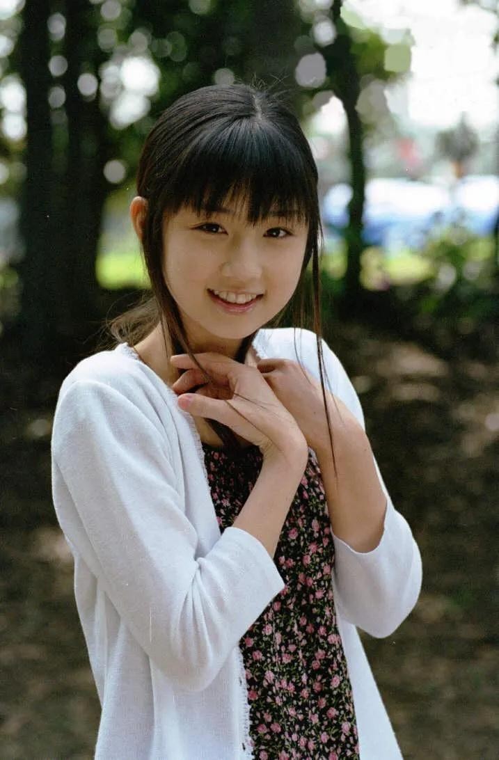 ​小仓优子晒素颜照被粉丝赞少女感十足，原来真的有逆生长哦 第11张